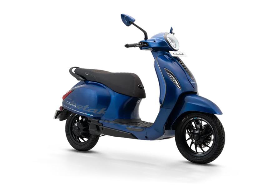 CHETAK C35 01